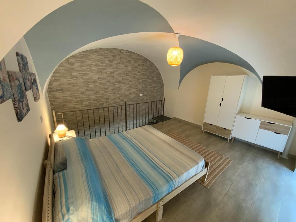 Nuovissimo Appartamento Indipendente Al Centro !! Катания Экстерьер фото