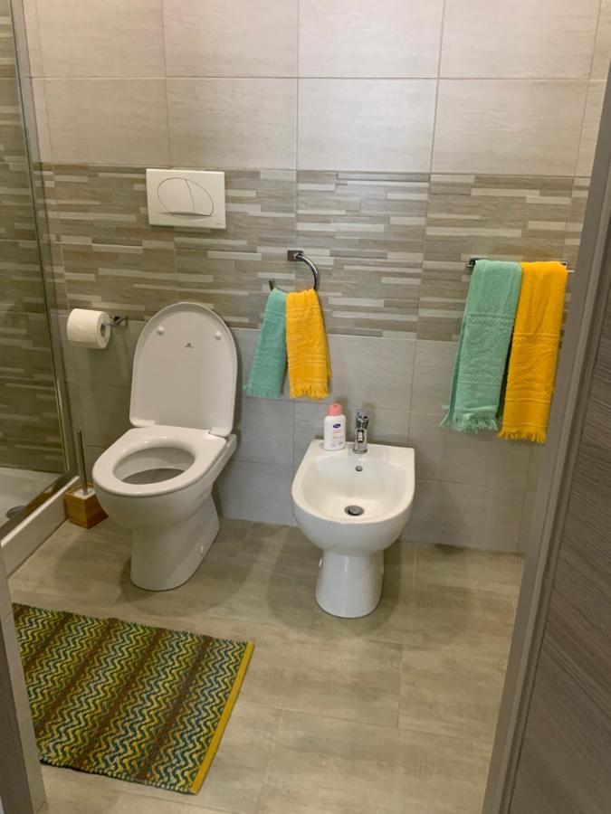 Nuovissimo Appartamento Indipendente Al Centro !! Катания Экстерьер фото